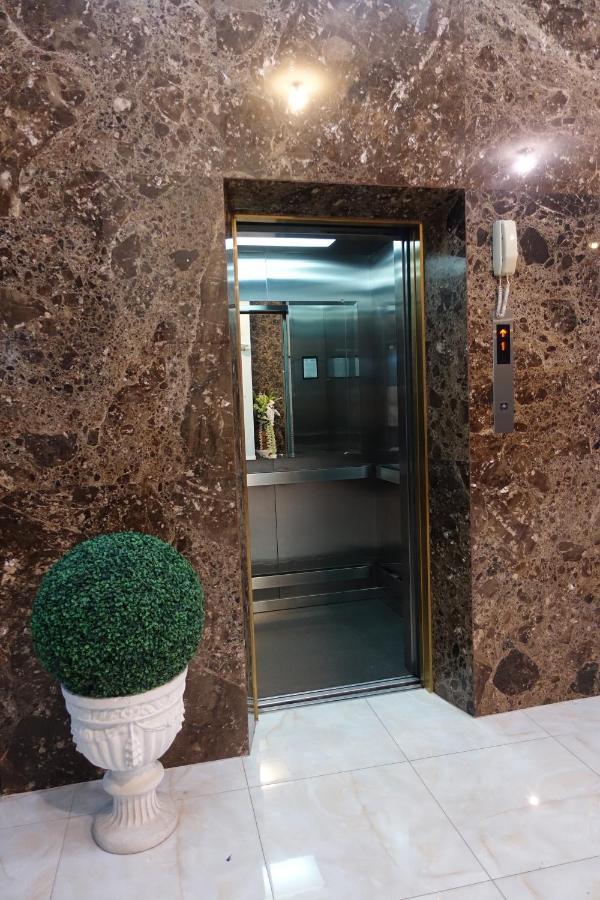 Serene Hotel Паттайя Экстерьер фото